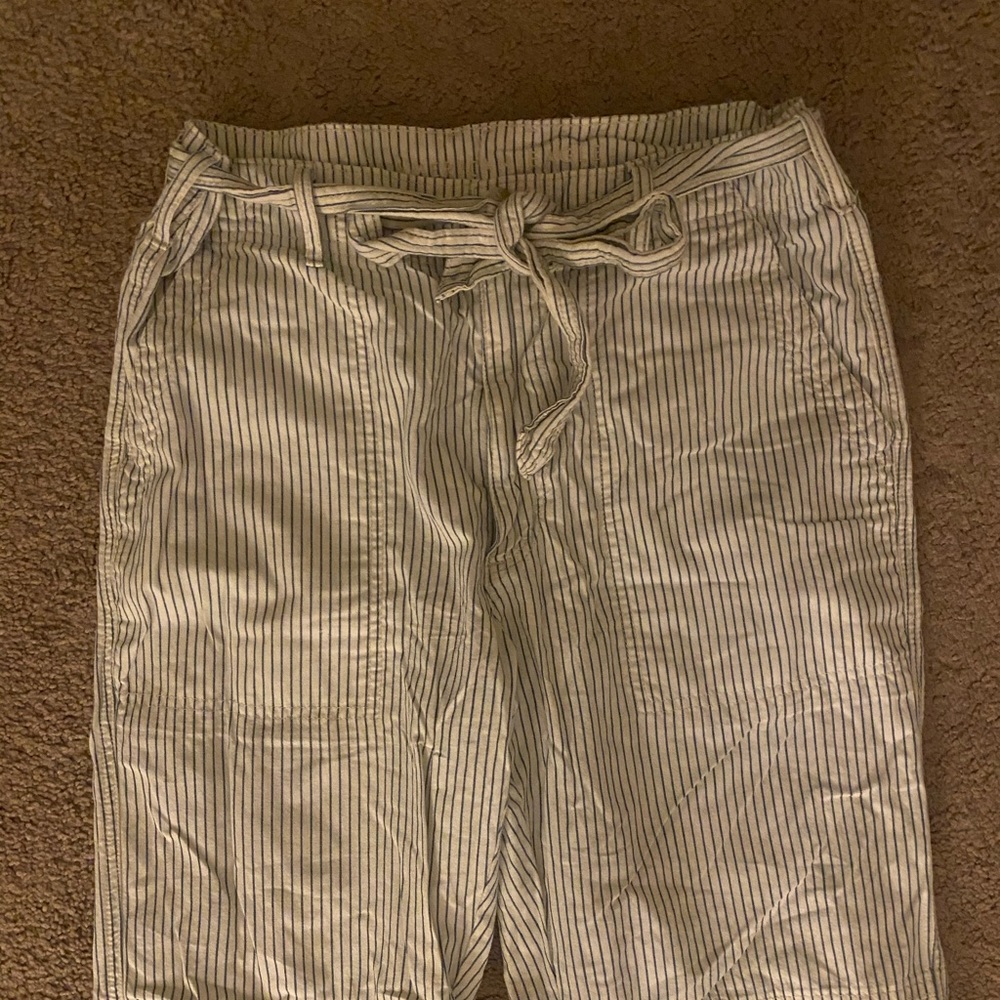 AE High Waisted Striped Tapered Pants